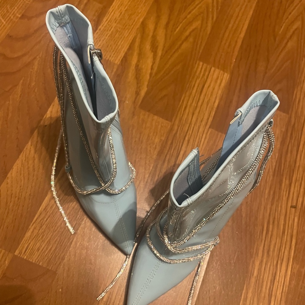 Pazzle Shoes. - Picture 2 of 2
